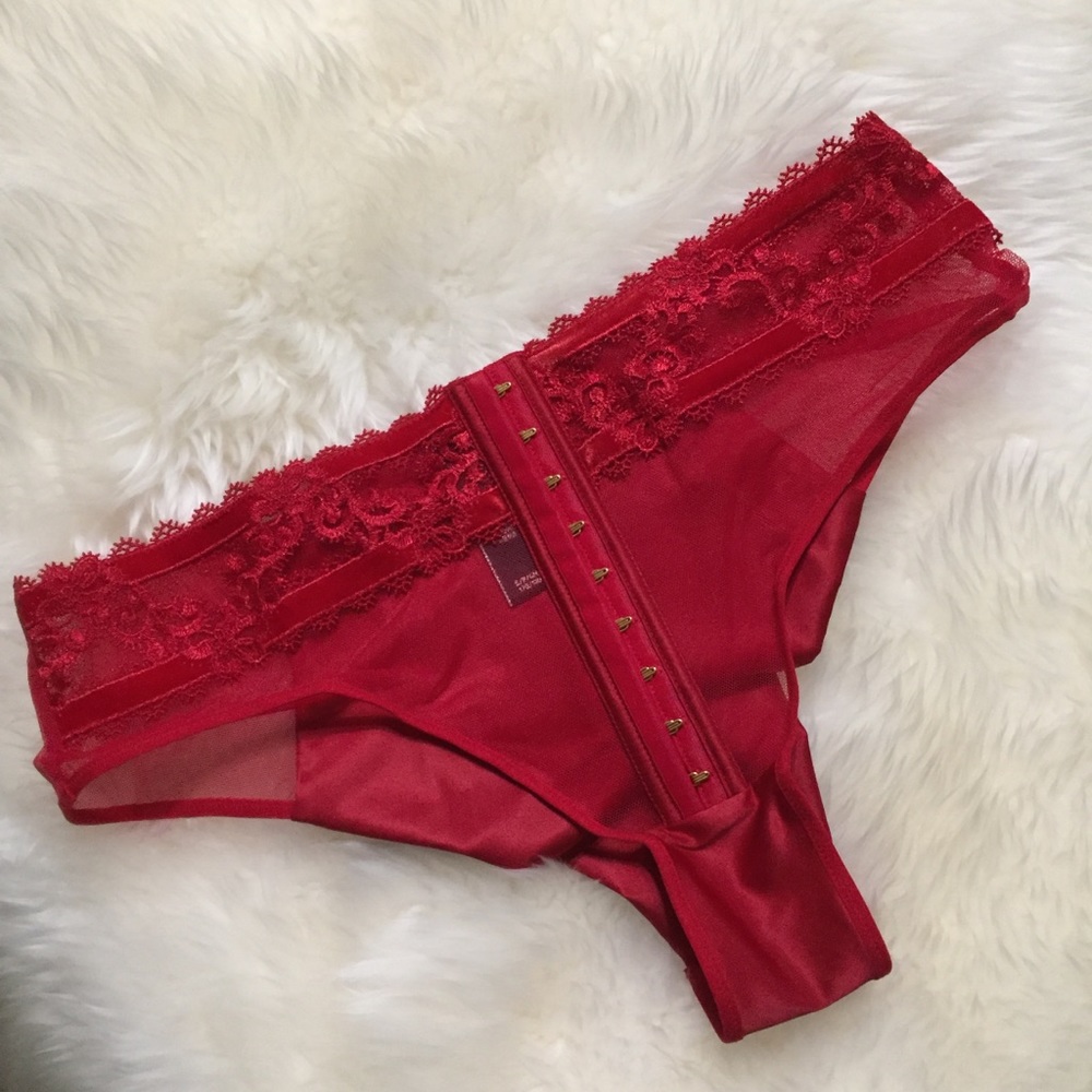 Last One! Red Velvet Trim NWT VS S Midrise Cheeky - Picture 10 of 16